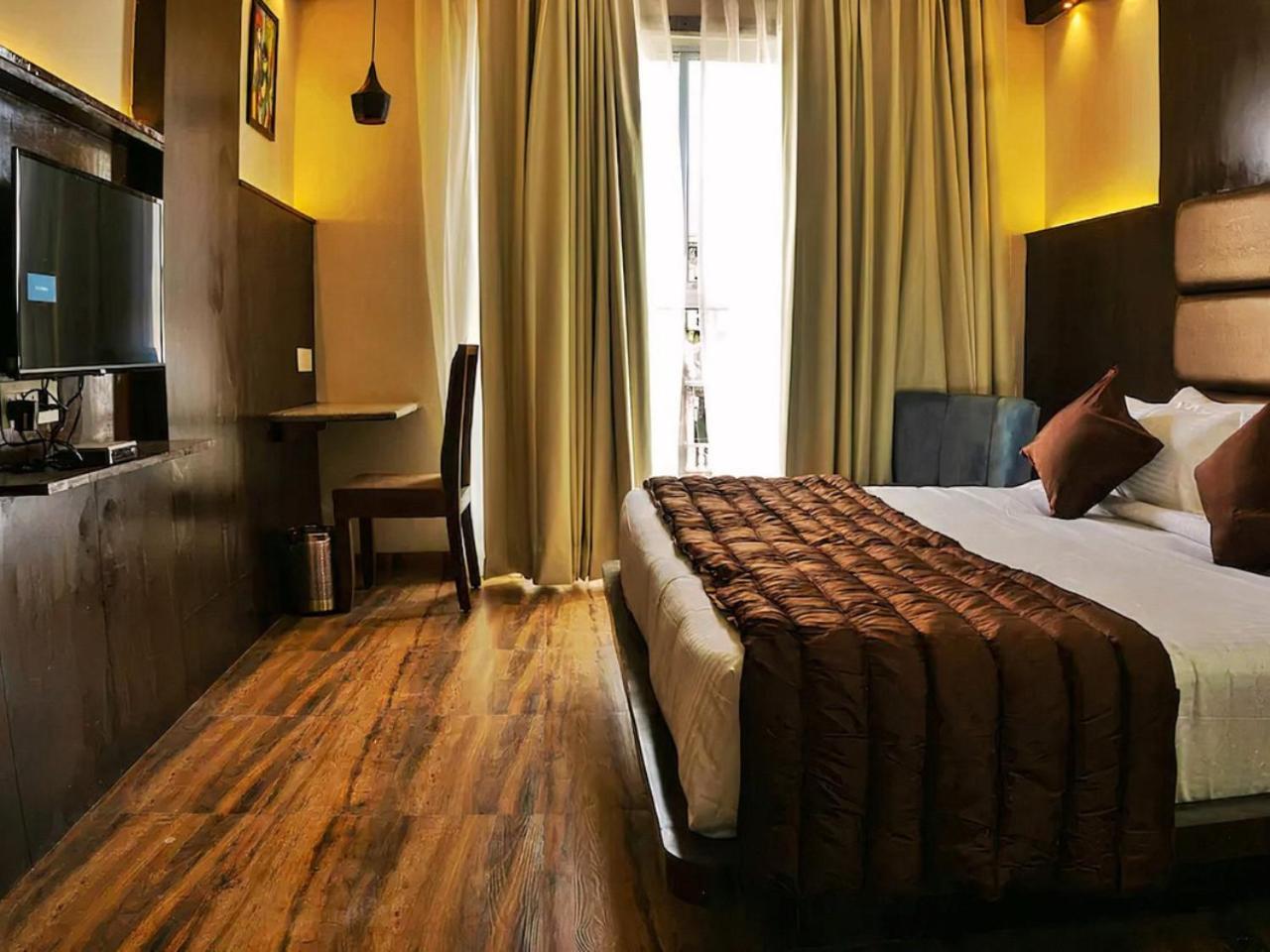 Raas Mahal-Hotel In Jaipur Near Tourist Places Exterior photo