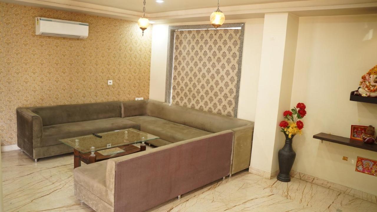 Raas Mahal-Hotel In Jaipur Near Tourist Places Exterior photo