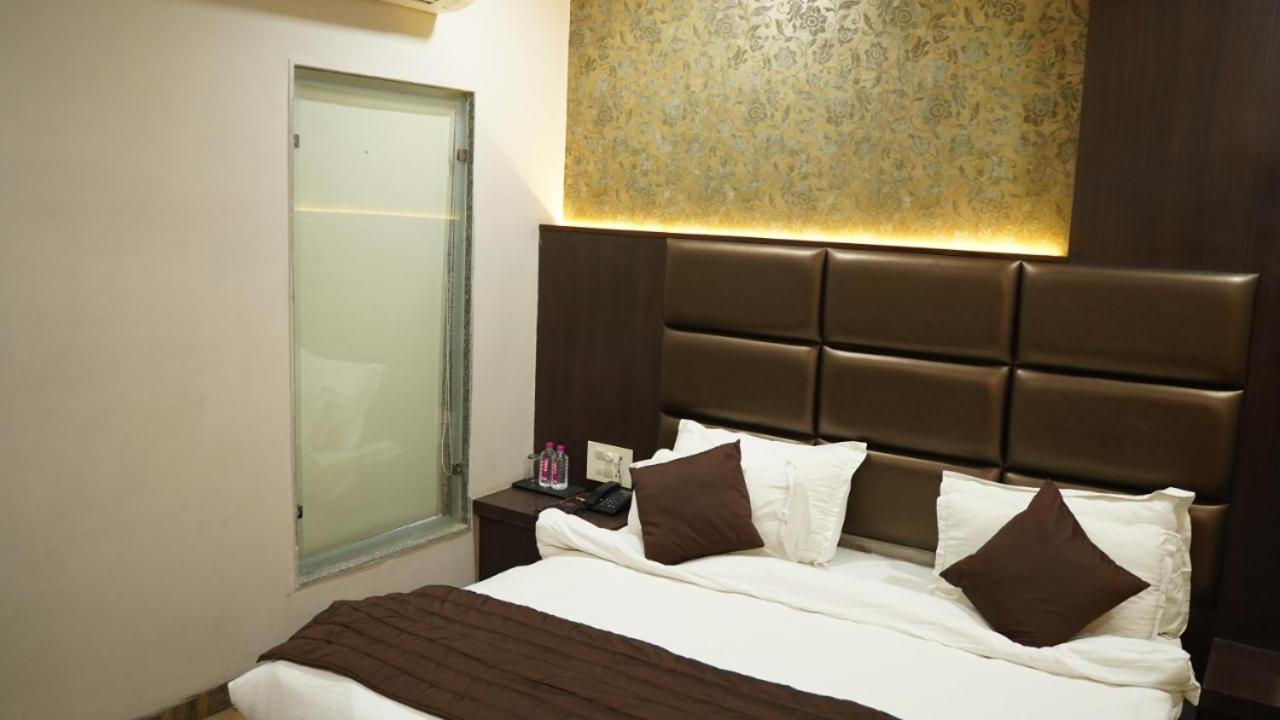 Raas Mahal-Hotel In Jaipur Near Tourist Places Exterior photo